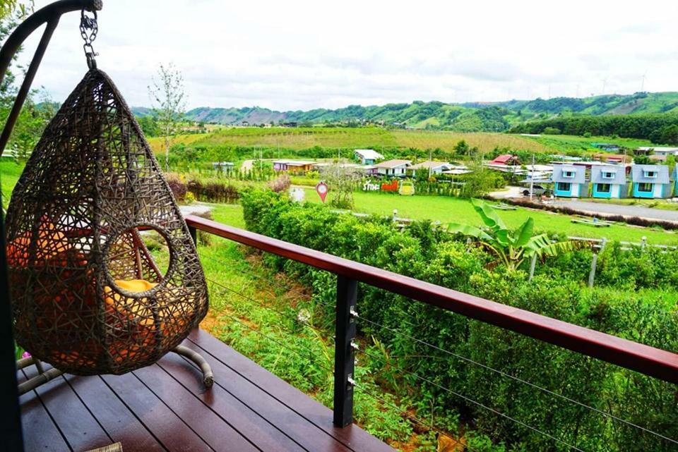 Готель Kondee Cino Cafe & Glamping Кхао-Кхо Екстер'єр фото